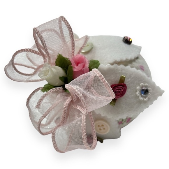 Handmade Strawberry Pin Cushion Floral Rose‎ Bud and Ribbons Pink Survivor Print - Picture 3 of 6